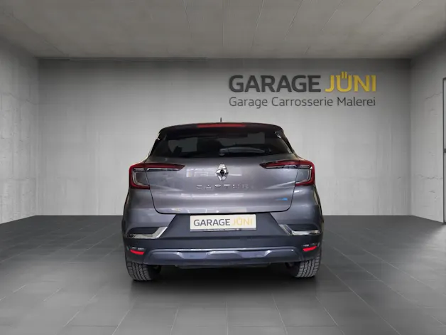 Renault Captur 1.6 E-Tech Plug-in Initiale