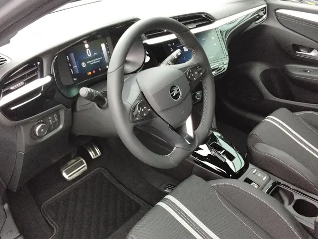 Opel Corsa 1.2 T Hybrid Limited Edition