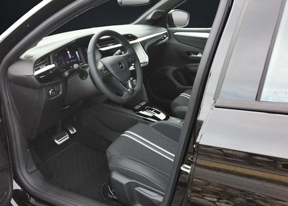 Vehicle image 9 Vehicle image 9