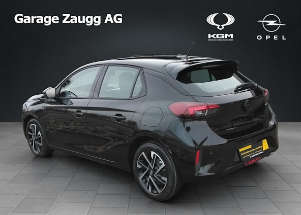 Vehicle image 4 Vehicle image 4