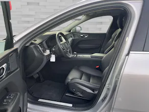 Volvo XC60 2.0 B4 MH Inscription AWD