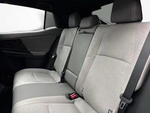 https://vehicle.imgix.net/4139034/64c2ed63-92bf-4e7f-a5de-58dd799c3c59.jpg