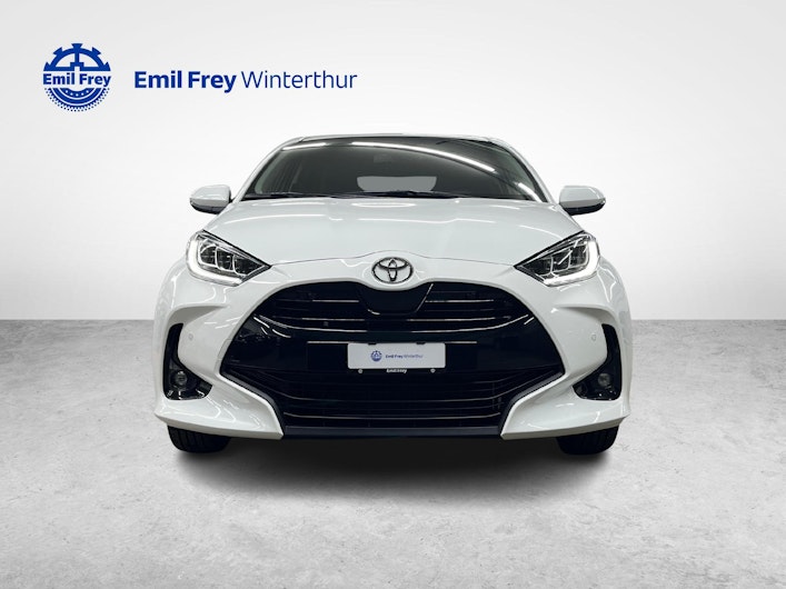 Vehicle image TOYOTA YARIS