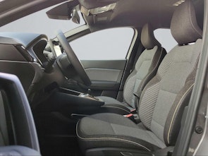 Vehicle image MITSUBISHI Grandis 1.8 HEV Intense