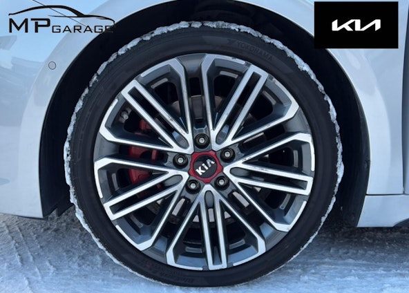 Vehicle image 14 Vehicle image 14