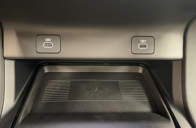 Vehicle image 12 Vehicle image 12