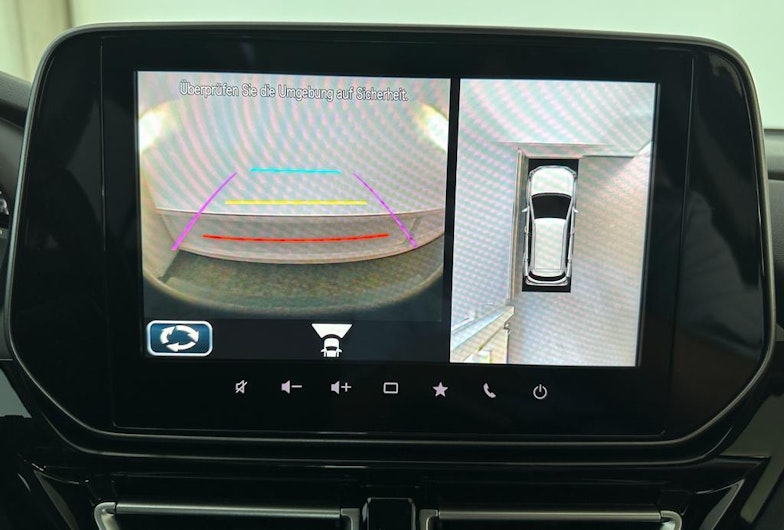 Vehicle image SUZUKI S-CROSS