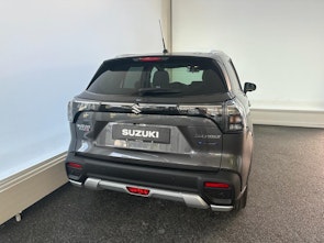 Vehicle image SUZUKI S-Cross 1.4 T Compact Top Hybrid 4x4