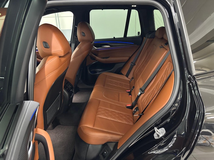 Vehicle image BMW X3