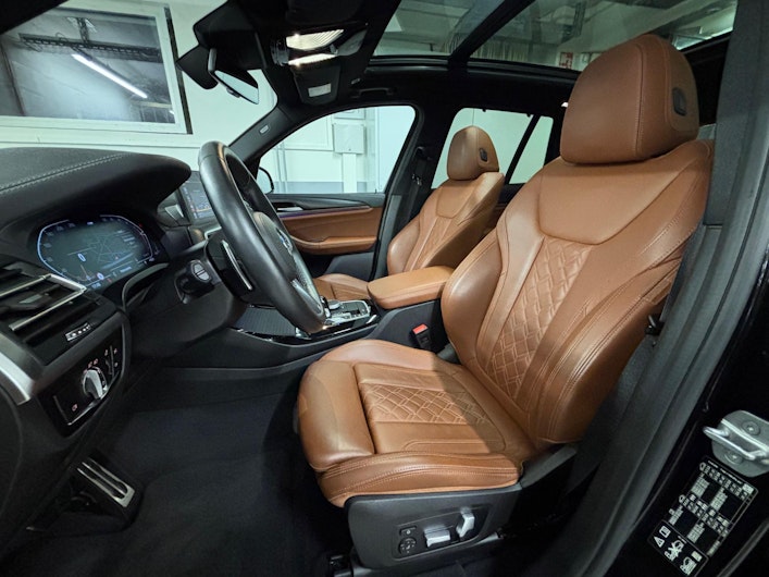 Vehicle image BMW X3