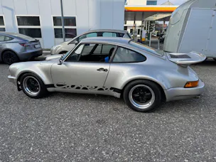 Porsche 911 Carrera 3.0 RS Replica