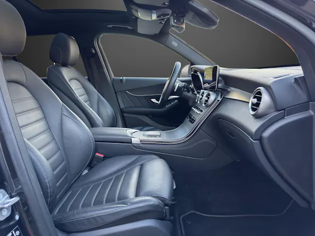 Mercedes-Benz GLC 300 e AMG Line 4Matic
