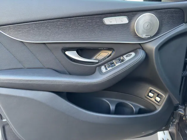 Mercedes-Benz GLC 300 e AMG Line 4Matic