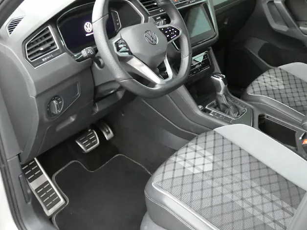 VW Tiguan 1.4 TSI PHEV R-Line SELECTION DSG