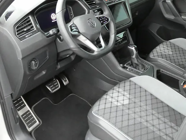 VW Tiguan 1.4 TSI PHEV R-Line SELECTION DSG