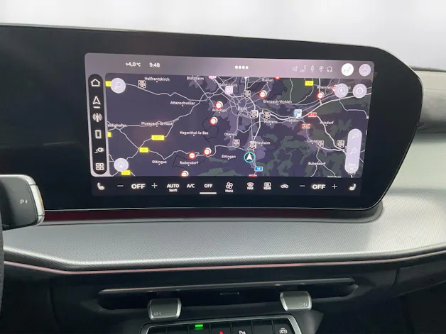 Audi Q3 SUV e-hybrid 200 kW S tronig