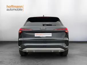 Audi Q3 SUV e-hybrid 200 kW S tronig