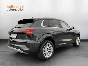Audi Q3 SUV e-hybrid 200 kW S tronig