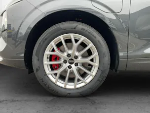 Audi Q3 SUV e-hybrid 200 kW S tronig