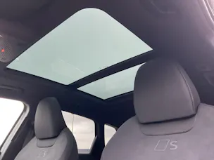 Audi Q3 SUV e-hybrid 200 kW S tronig