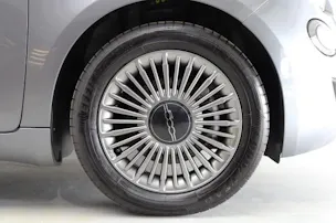 Fiat 500 C el 87 kW Cult Ed