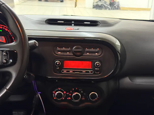 Renault Twingo TCe 95 Zen EDC