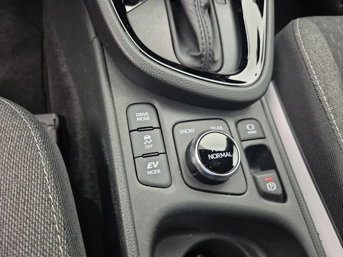 Fahrzeugbild TOYOTA YARIS CROSS