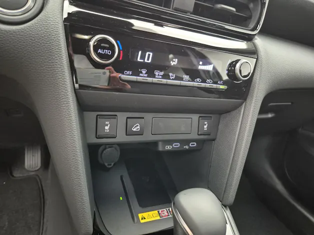 Toyota Yaris Cross 1.5 VVT-i HSD Trend AWD-i - ab 2.99% Leasing