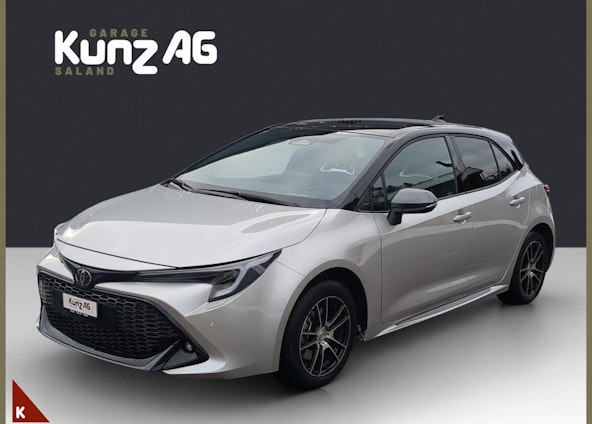 First vehicle image First vehicle image