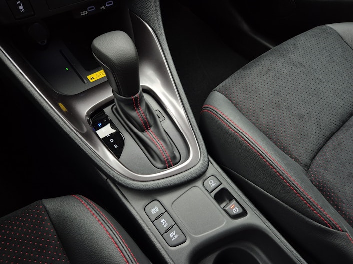 Fahrzeugbild TOYOTA YARIS