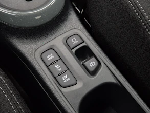 https://vehicle.imgix.net/4139559/324271a1-1e01-42ca-bfb7-97184559917d.jpg