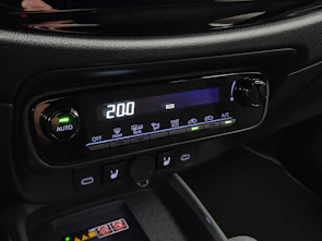 image du véhicule TOYOTA Aygo X 1.5 VVT-i HSD Trend