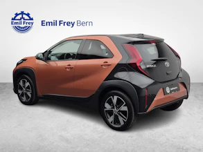 https://vehicle.imgix.net/4139560/d8417436-30e1-4532-9a09-6b554d7f0c8a.jpg