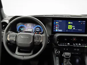 Toyota Land Cruiser 2.8 D 48V Style