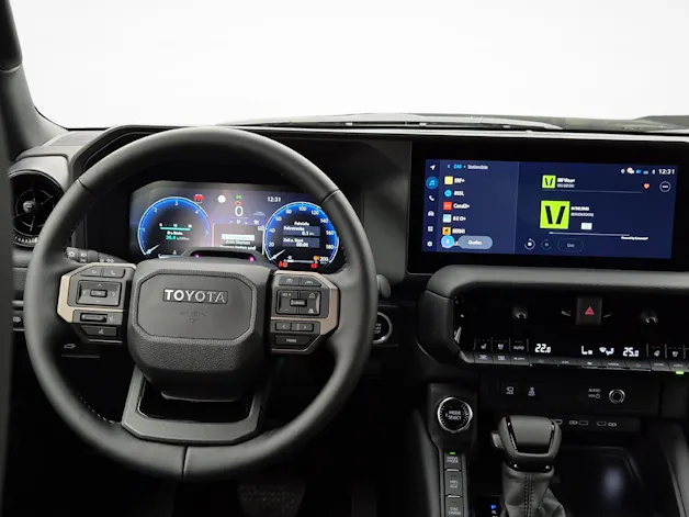 Toyota Land Cruiser 2.8 D 48V Style