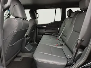 Toyota Land Cruiser 2.8 D 48V Style