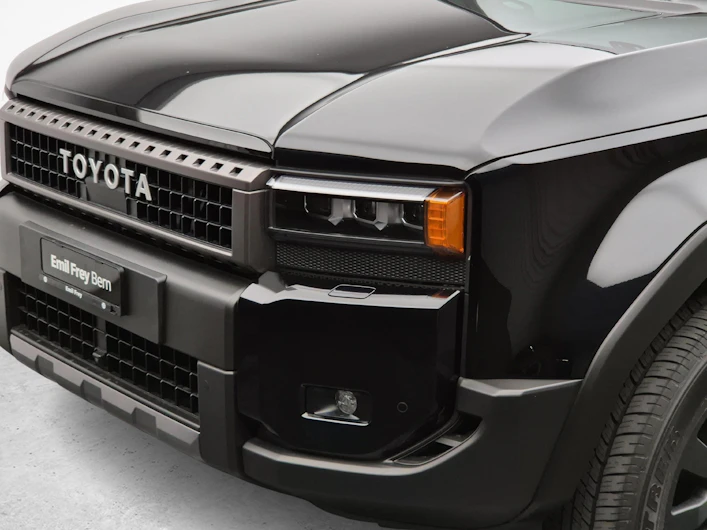 immagine del veicolo TOYOTA LANDCRUISER