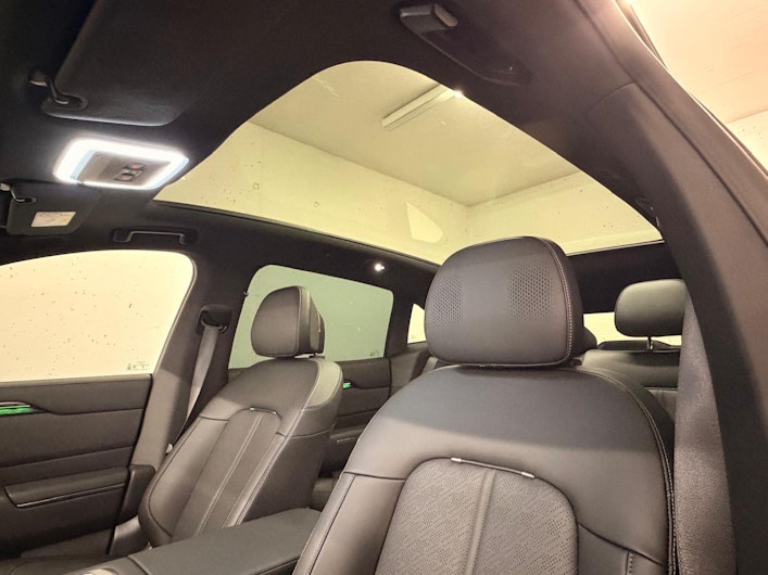 Vehicle image ZEEKR X