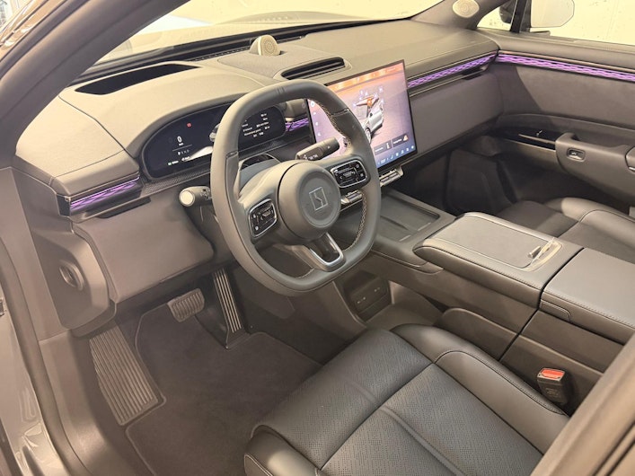 Vehicle image ZEEKR X