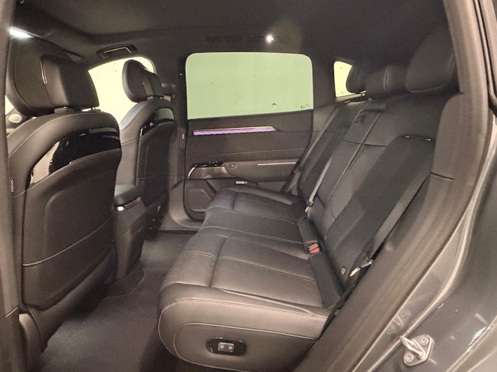 Vehicle image ZEEKR X