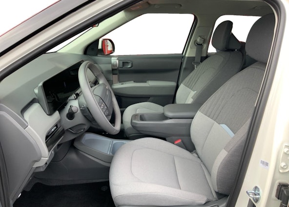 Vehicle image 3 Vehicle image 3