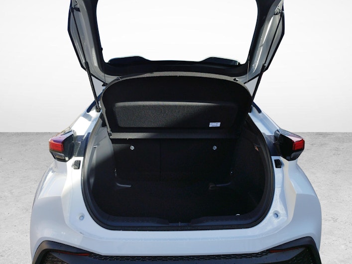 immagine del veicolo TOYOTA C-HR