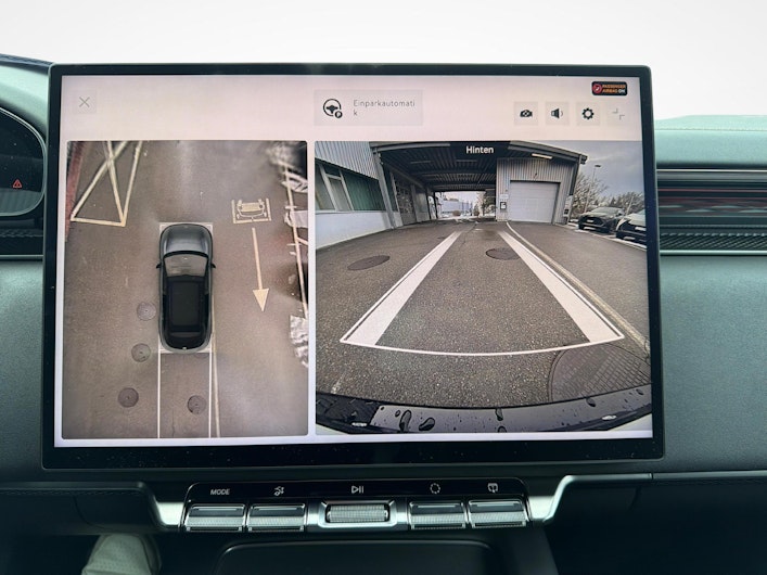 Vehicle image ZEEKR X