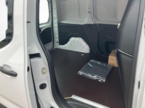 Fahrzeugbild OPEL Combo-e Cargo 2.4 t Electric