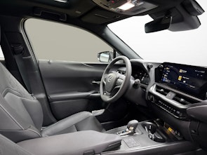 Vehicle image LEXUS UX 300h F-Line