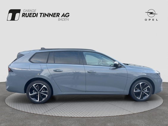 Vehicle image 3 Vehicle image 3