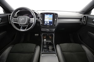Vehicle image VOLVO XC40 P8 Twin Plus AWD