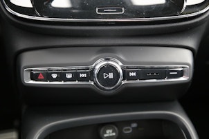 Vehicle image VOLVO XC40 P8 Twin Plus AWD