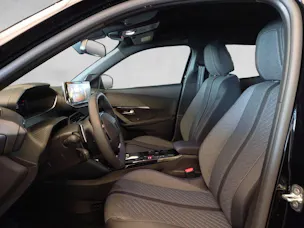 Peugeot 2008 1.2 Hybrid 145 Allure Premium