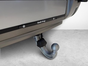 Vehicle image LAND ROVER Defender 110 3.0 D I6 300 X-Dynamic HSE